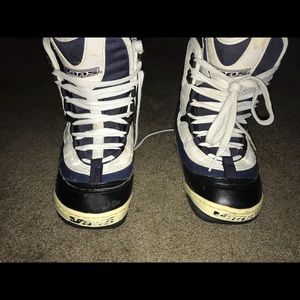 Vans Snowboard Boots